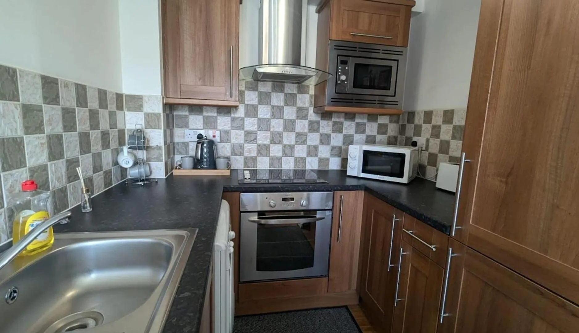 Newcastle Riverside Executive Apartment 0*, Newcastle upon Tyne